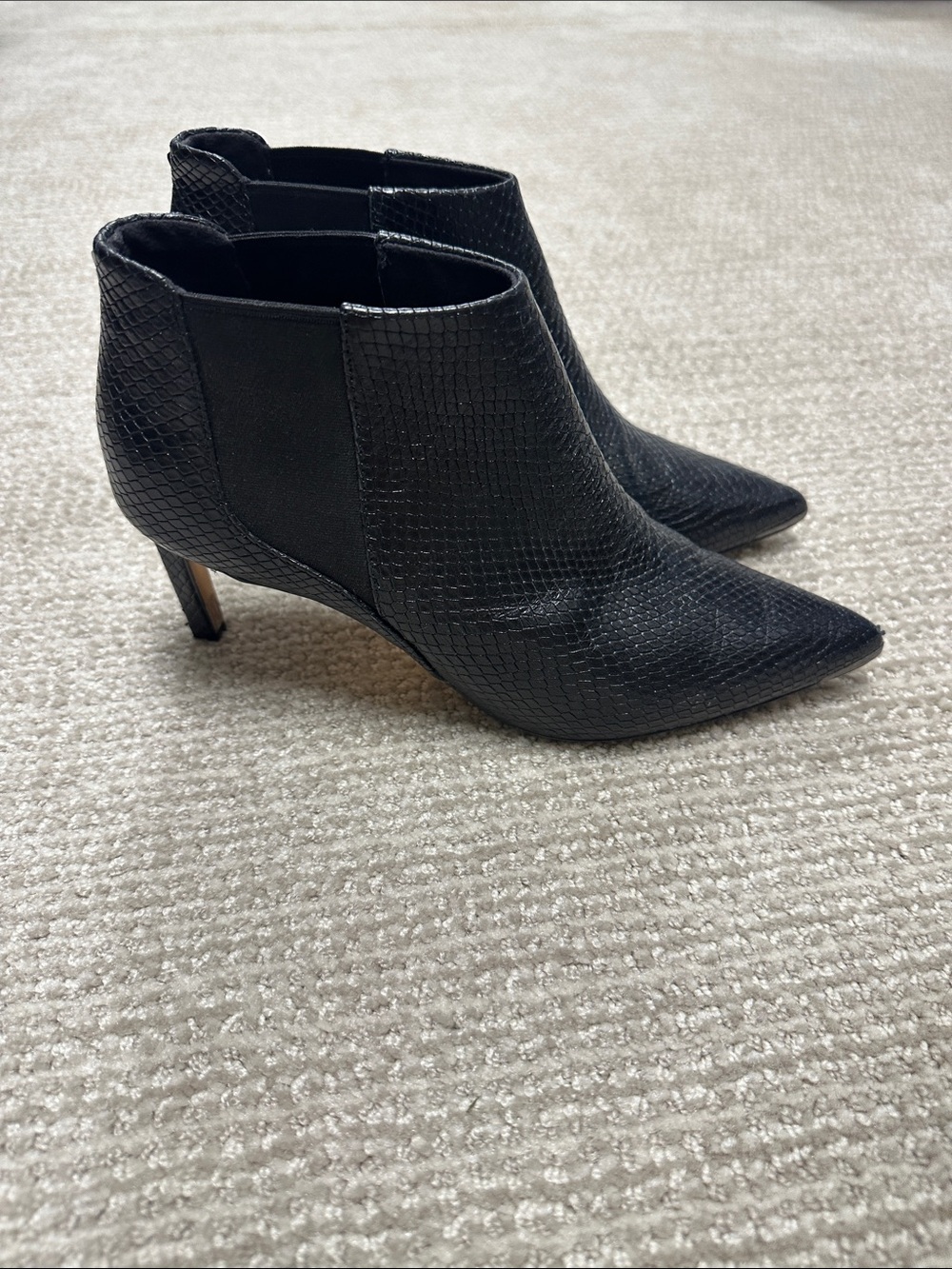 Ted Baker London Black Textured Pointed Ankle Booties